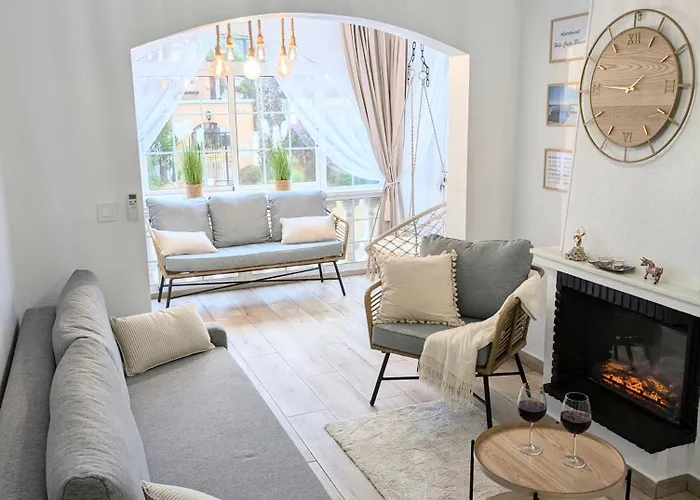 1 Line Locos Hola Costa Blanca