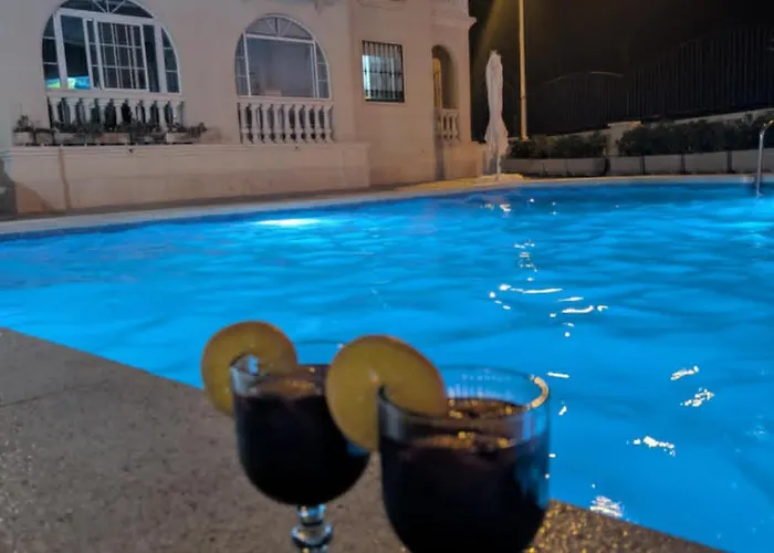 1 Line Locos Hola Costa Blanca 托雷维耶哈